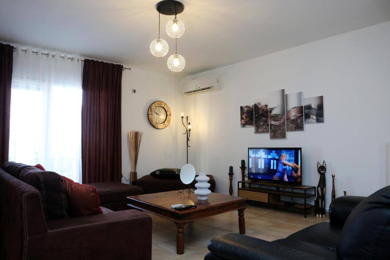 Apartamento Nenas House Nea Iraklitsa Exterior foto